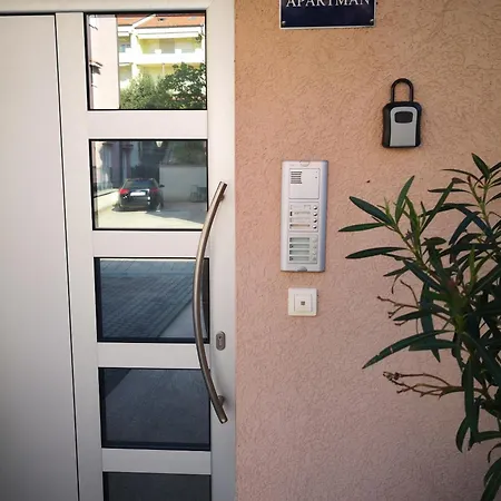 Crikva Lägenhet